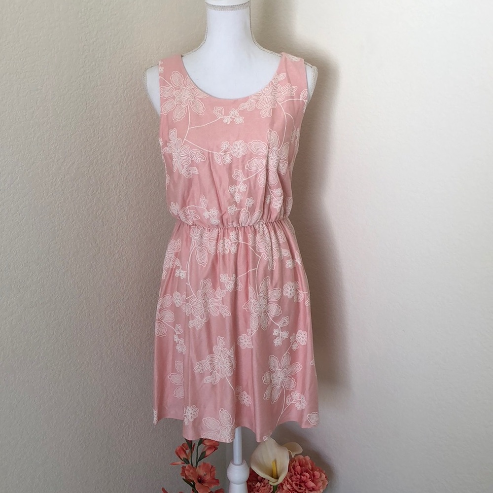 Bo Bel Pink Floral “Embroidered” Dress L